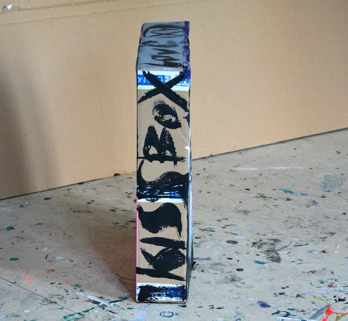 XY kissbox 63 63 13 cm acrylic on cardboard box ankamierzejewska painting fineart